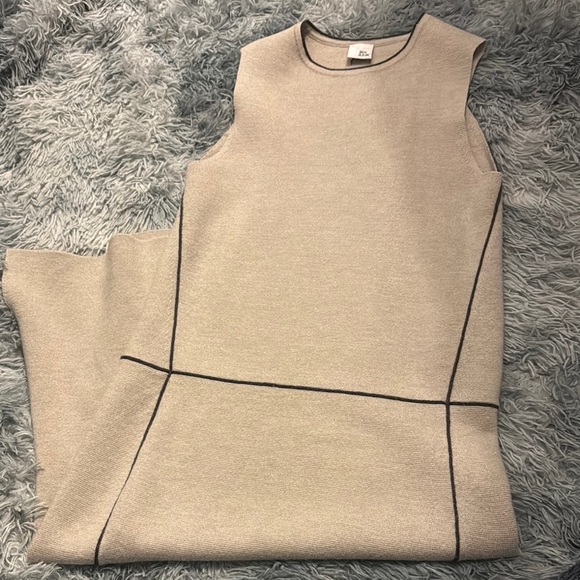 IRIS & INK Cream Sheath Dress Sleeveless Crew Neck - Picture 10 of 14